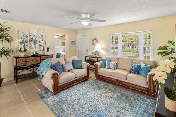 Address not disclosed, Sarasota, FL 34237