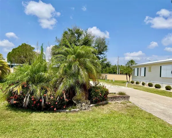 2100 KINGS HWY #978, Port Charlotte, FL 33980