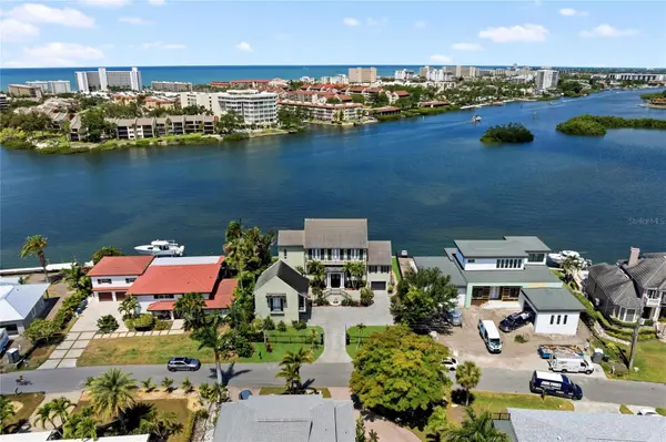 6438 HOLLYWOOD BLVD, Sarasota, FL 34231