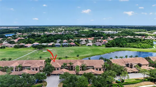 915 FAIRWAYCOVE LN #101, Bradenton, FL 34212