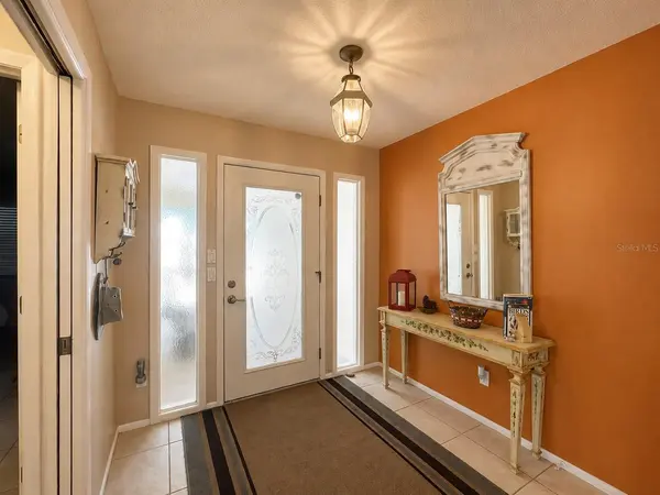 14 IDLE SANDS DR, Venice, FL 34293