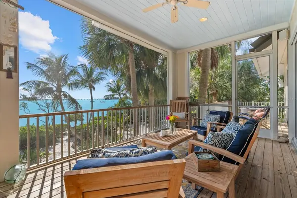 7143 LA LENAIRE DR, Longboat Key, FL 34228