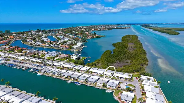 909 SPANISH DR N, Longboat Key, FL 34228