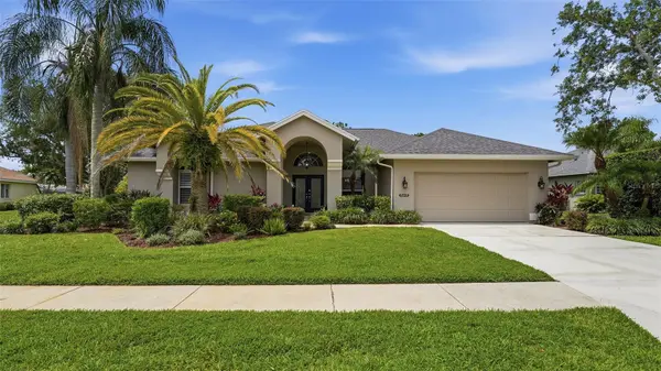 7117 DORNOUGH LN, Bradenton, FL 34202