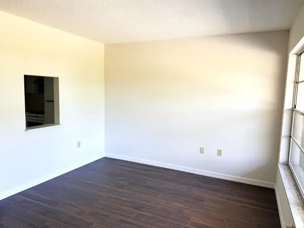 2 QUAILS RUN BLVD #8, Englewood, FL 34223