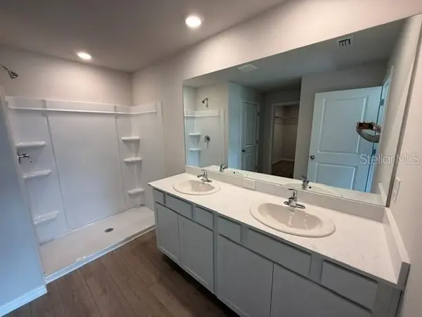5732 SILVER MOONLIGHT DR, Palmetto, FL 34221