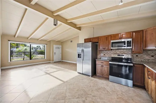 2715 INGOT PL, Sarasota, FL 34235
