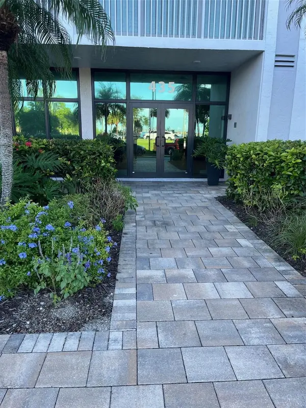 435 S GULFSTREAM AVE #206, Sarasota, FL 34236