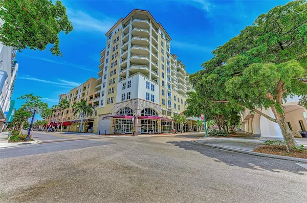 100 CENTRAL AVE #H716, Sarasota, FL 34236