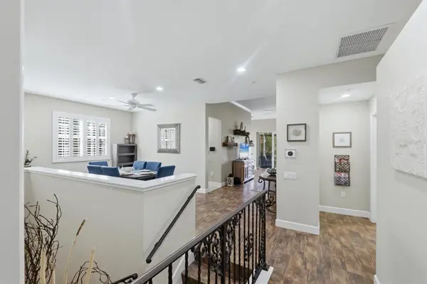 5290 DESCANSO CT #201B19, Sarasota, FL 34238