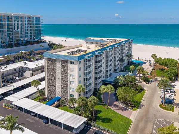 800 BENJAMIN FRANKLIN DR #304, Sarasota, FL 34236