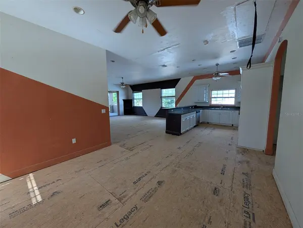 3006 HAWTHORNE ST, Sarasota, FL 34239
