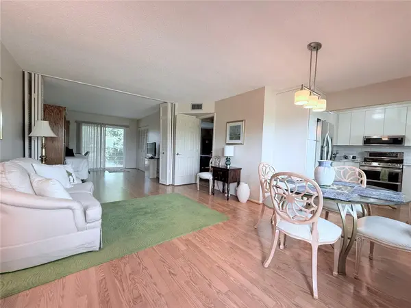 4460 IRONWOOD CIR #304A, Bradenton, FL 34209
