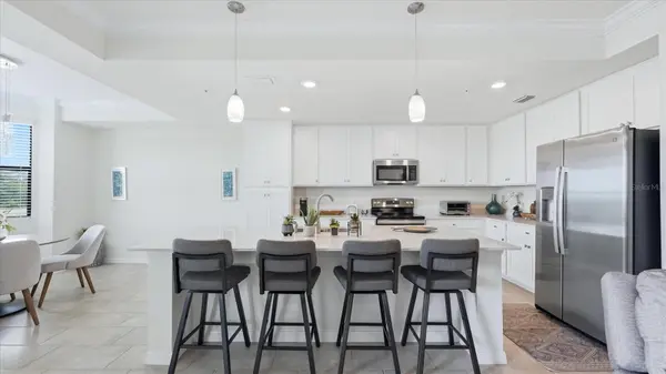 17810 GAWTHROP DR #203, Lakewood Ranch, FL 34211