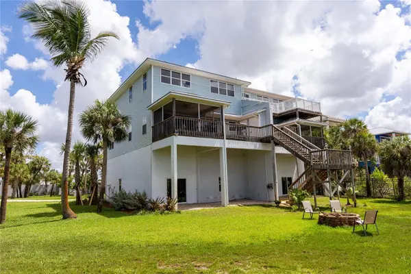 2424 BAY DR #2424/2426, Bradenton, FL 34207
