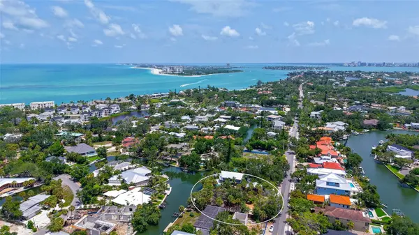 4830 HIGEL AVE, Sarasota, FL 34242