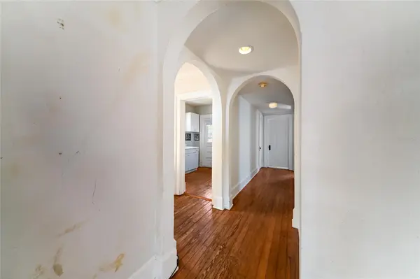 411 BURNS COURT, Sarasota, FL 34236