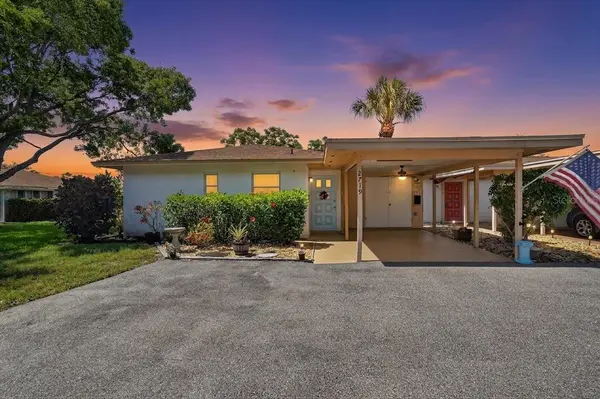 2719 51ST AVE W, Bradenton, FL 34207