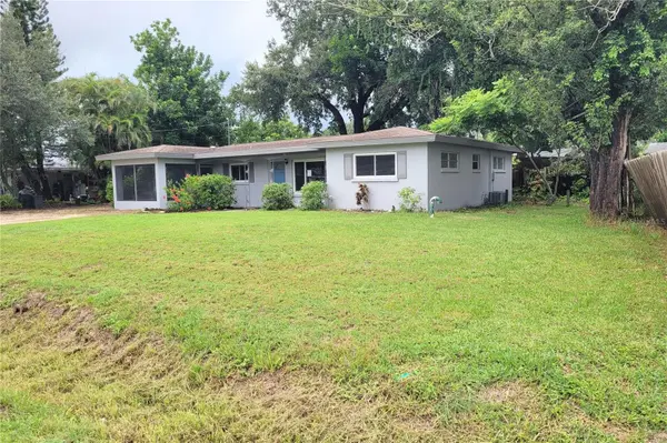 2928 BETTY DR, Sarasota, FL 34232