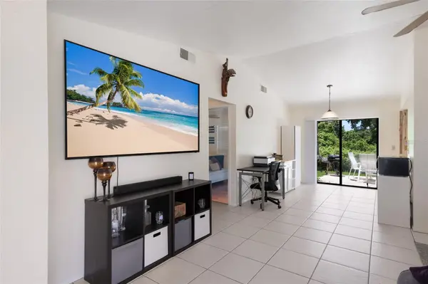 5202 FOXCROFT CT, Sarasota, FL 34232