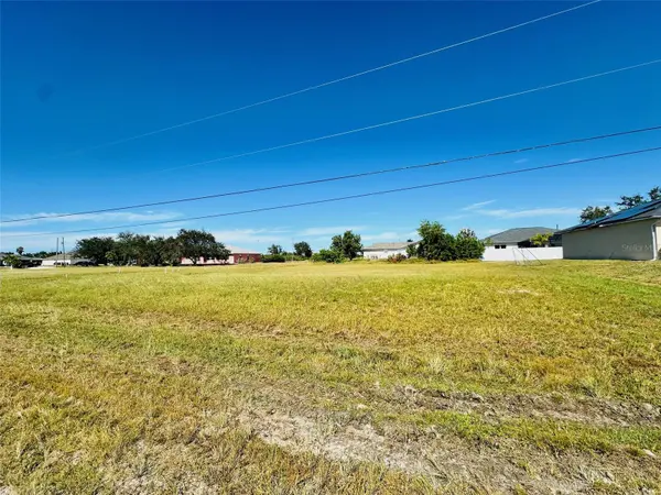 2053 NW 3RD ST, Cape Coral, FL 33993