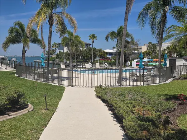 450 GULF OF MEXICO DR #303, Longboat Key, FL 34228