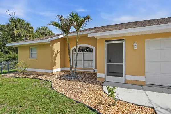 3781 WAYWARD AVE, North Port, FL 34286