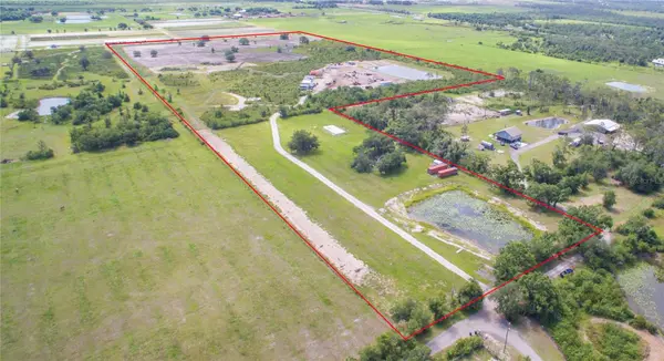 7977 BARR RD, Myakka City, FL 34251