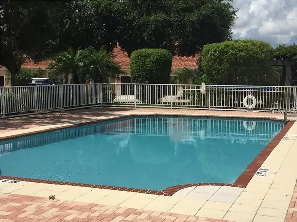 9035 VISTA VERDE DR, Palmetto, FL 34221