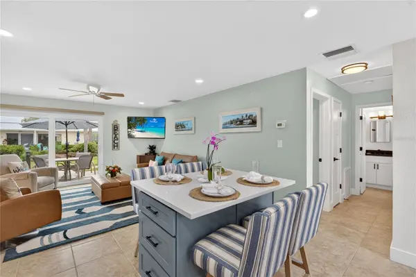 5830 MIDNIGHT PASS RD #48, Sarasota, FL 34242