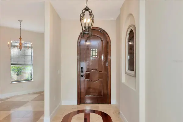 5624 AARON CT, Sarasota, FL 34232