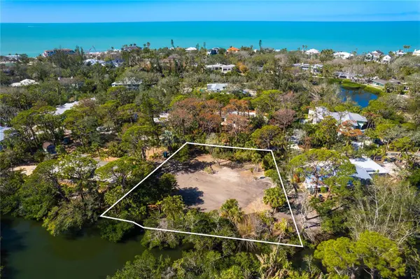 7219 PINE NEEDLE RD, Sarasota, FL 34242