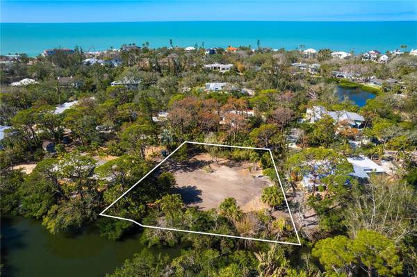 7219 PINE NEEDLE RD, Sarasota, FL 34242