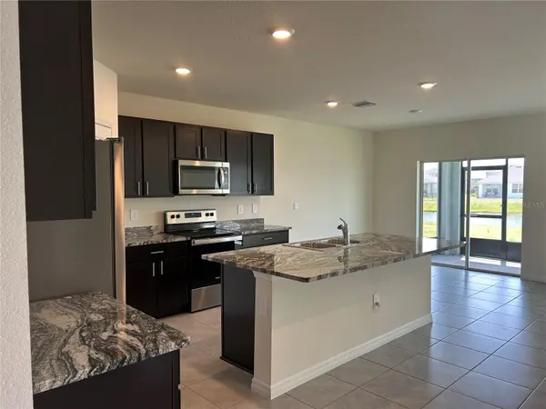 17218 RESERVA DR, Bradenton, FL 34211