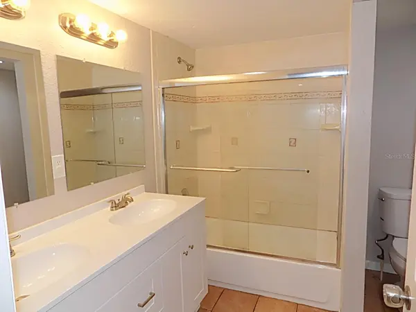 4610 SLOAN AVE, Sarasota, FL 34233