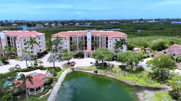 5420 EAGLES POINT CIR #206, Sarasota, FL 34231