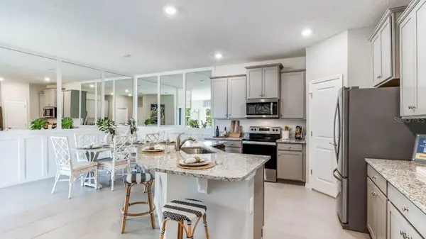 6249 PARMERON LN, Sarasota, FL 34231