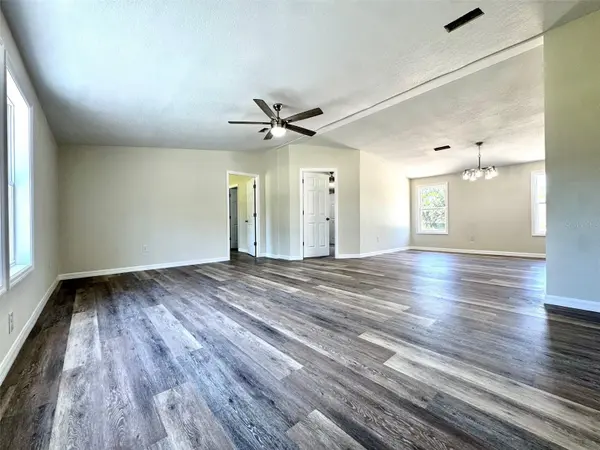4220 OLD DIXIE HWY, Auburndale, FL 33823