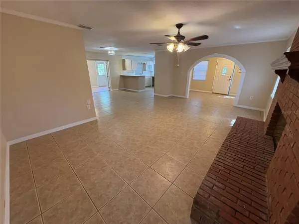 8351 WAKEFORD RD, Lake Wales, FL 33898