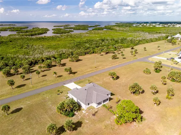 16810/16812 SAN EDMUNDO RD, Punta Gorda, FL 33955