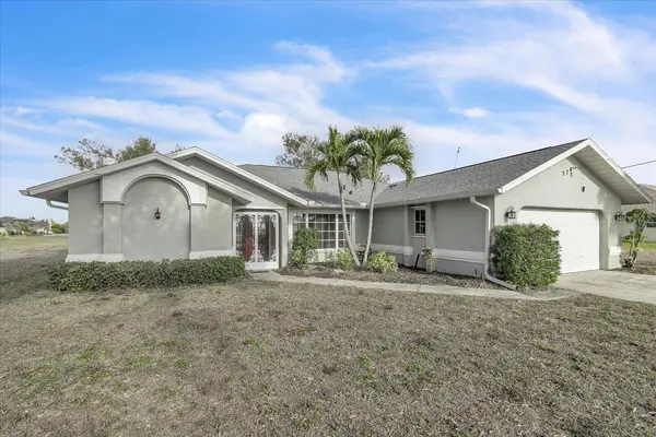 272 BROADMOOR LN, Rotonda West, FL 33947