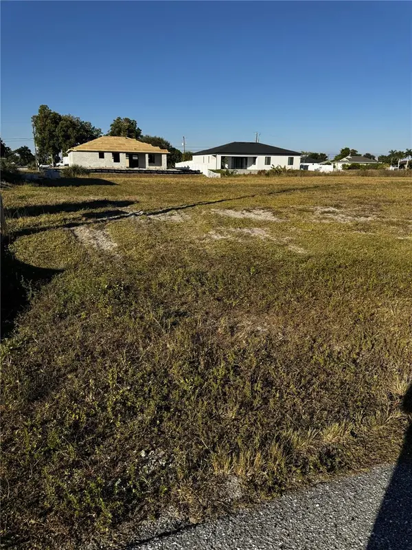 1715 NE 13TH TER, Cape Coral, FL 33909