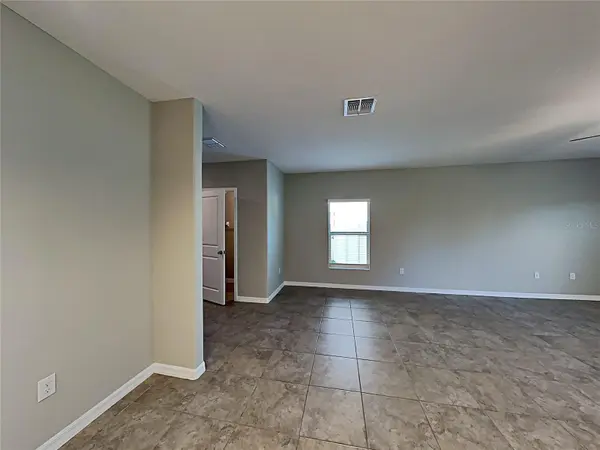 5125 WHITE CHICORY DR, Ruskin, FL 33570