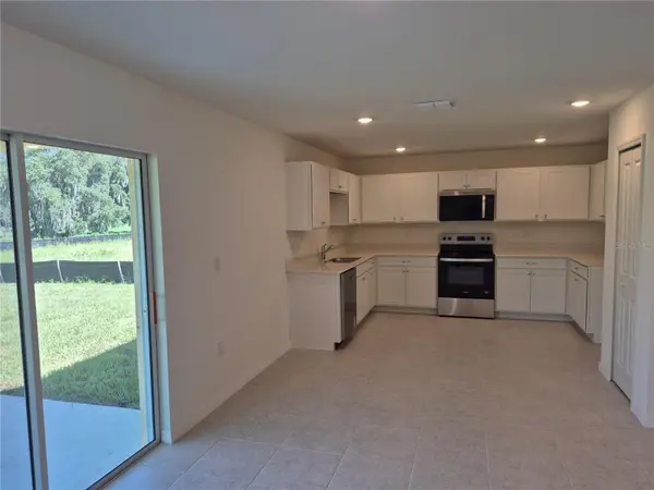 8805 PINE BARK WAY, Wildwood, FL 34785