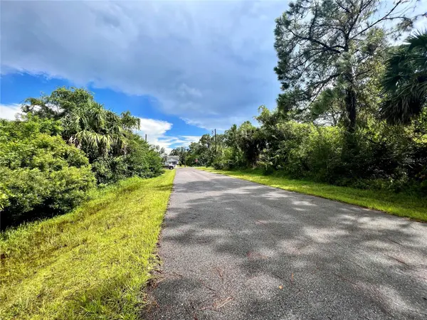 420 BONSELL LN, Port Charlotte, FL 33953