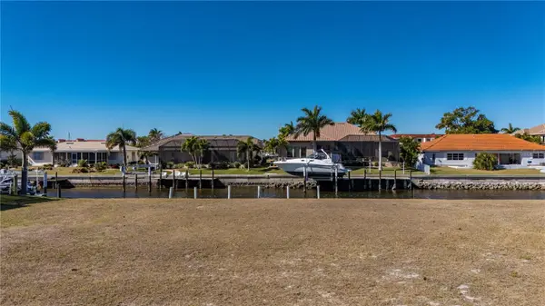 7 TROPICANA DR, Punta Gorda, FL 33950