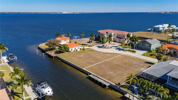 7 TROPICANA DR, Punta Gorda, FL 33950