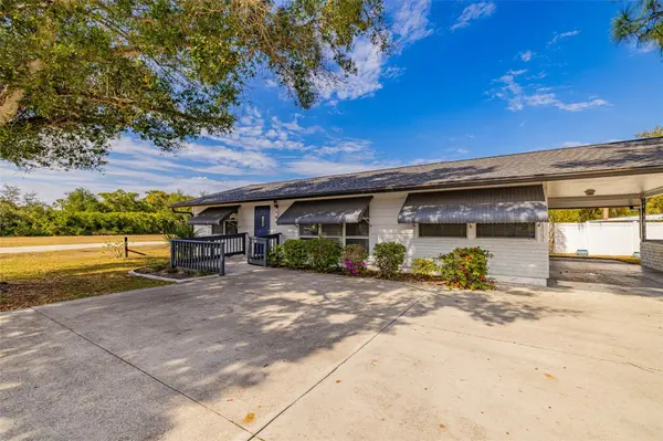 164 PONDELLA RD, North Fort Myers, FL 33903