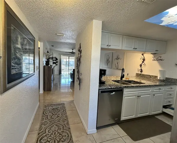 4000 OAKVIEW DR #L8, Punta Gorda, FL 33980