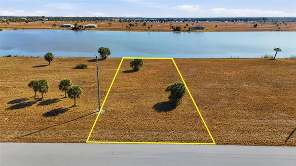 32 YELLOWHAMMER DR, Placida, FL 33946